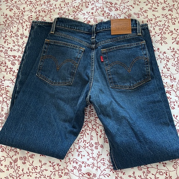 Like new! Only worn a handful of times. - Picture 4 of 4